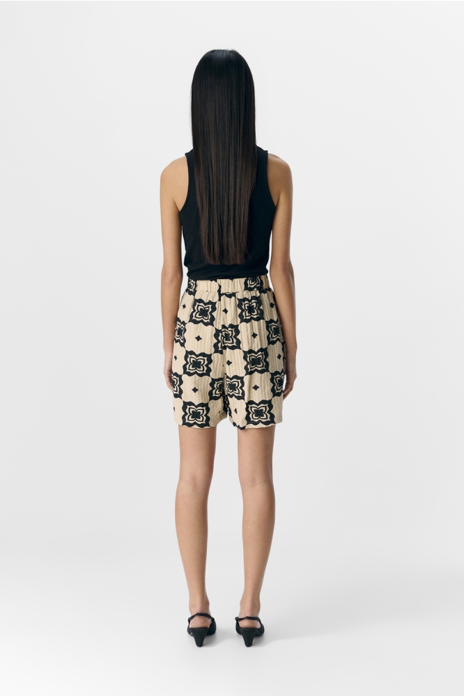 OBJELLA MW SHORTS 138 23046480 SANDSHELL